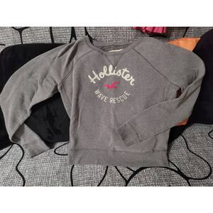 Hollister coziest sweatshirt super warm and soft 💕